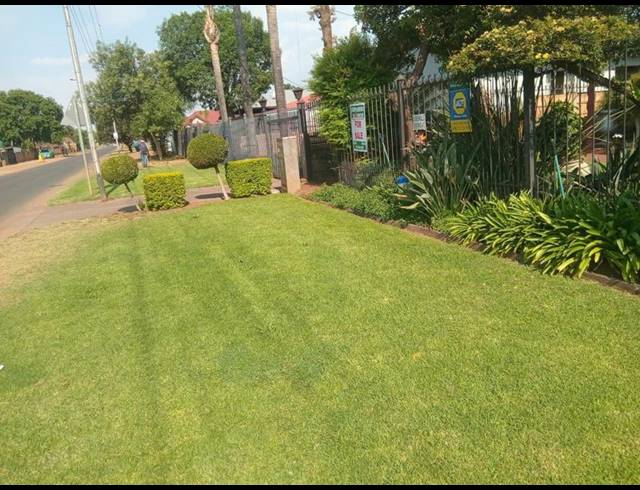 5 BEDROOM HOUSE FOR SALE IN DASPOORT